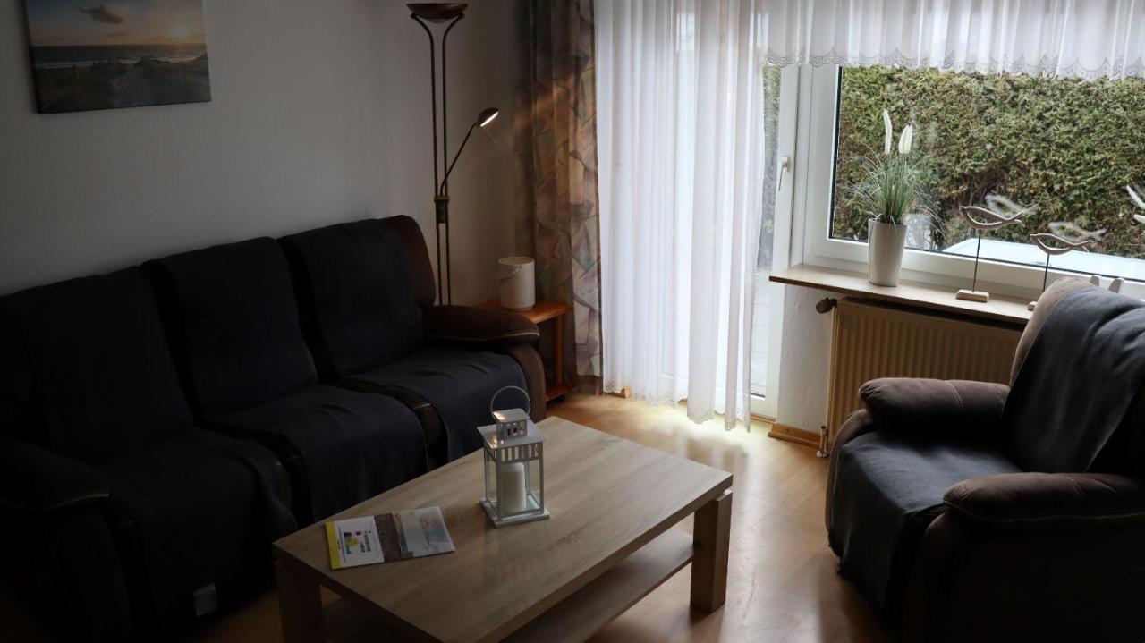 Ferienhaus Krabbenhuus Carolinensiel Bagian luar foto